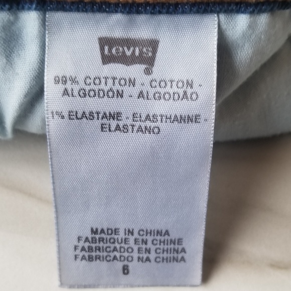 Levi's San Francisco Cropped Skinny Denim Jeans - Picture 6 of 8